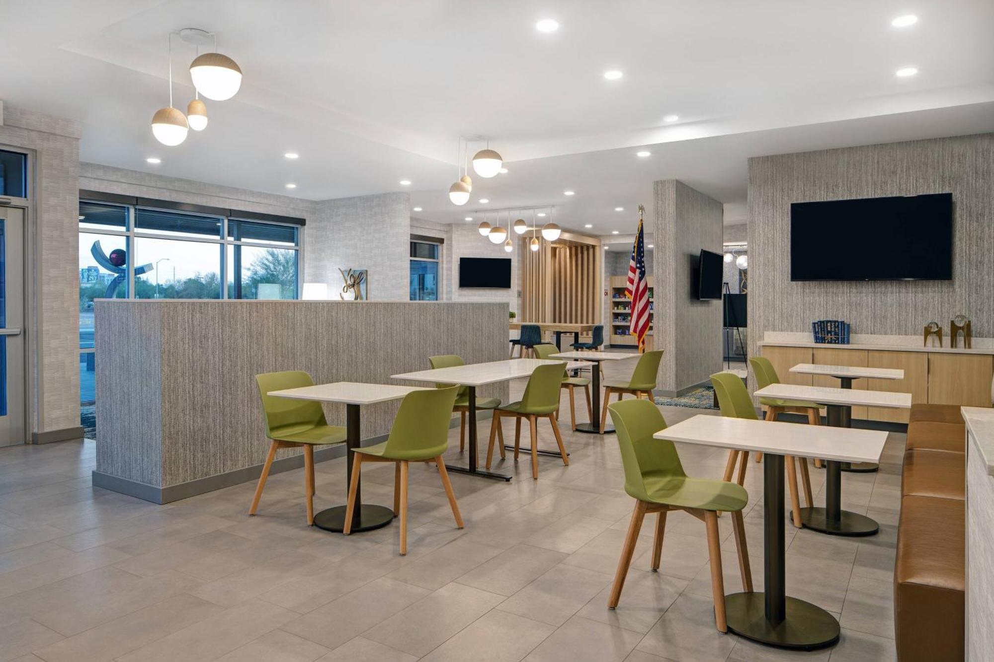 Towneplace Suites By Marriott Phoenix Glendale Sports & Entertainment District Екстер'єр фото