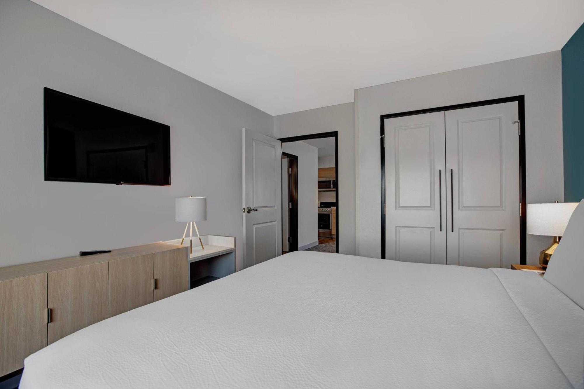 Towneplace Suites By Marriott Phoenix Glendale Sports & Entertainment District Екстер'єр фото