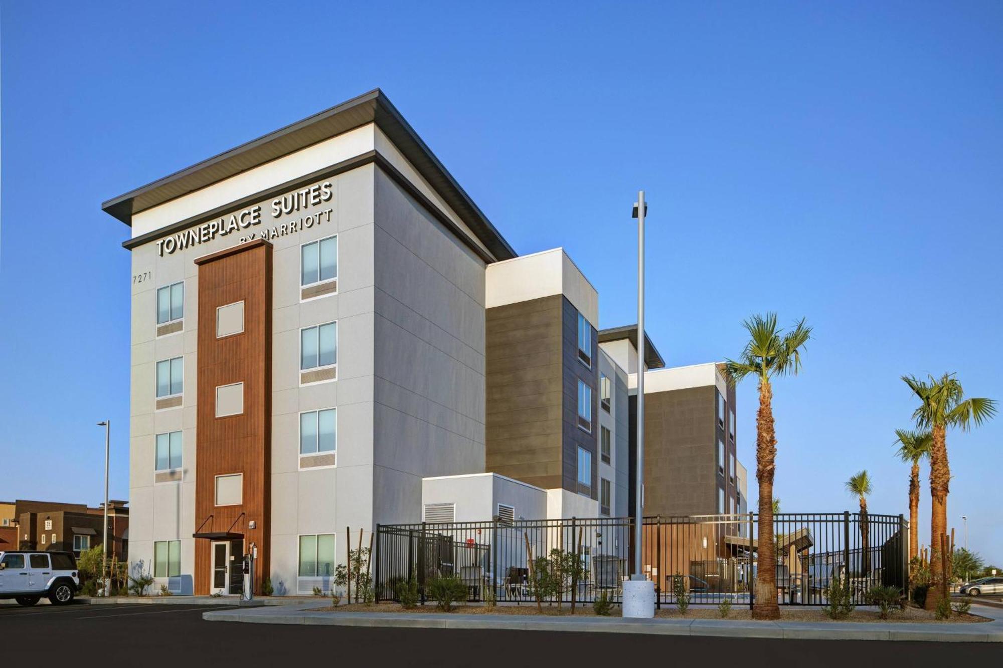 Towneplace Suites By Marriott Phoenix Glendale Sports & Entertainment District Екстер'єр фото